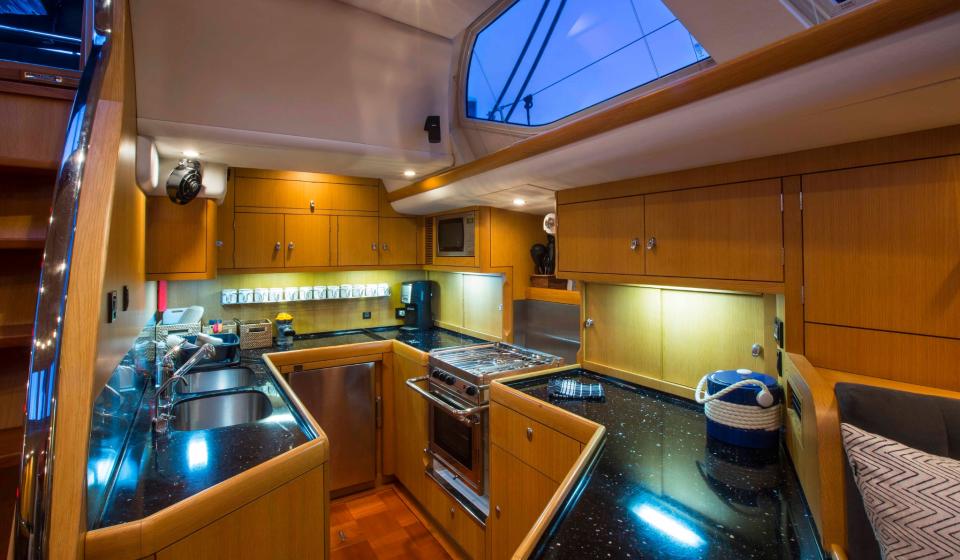 Oyster 655 Jersey Girl Interiors 1