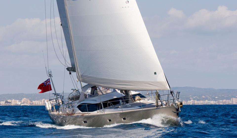 Oyster 655 Sailing Bow v3