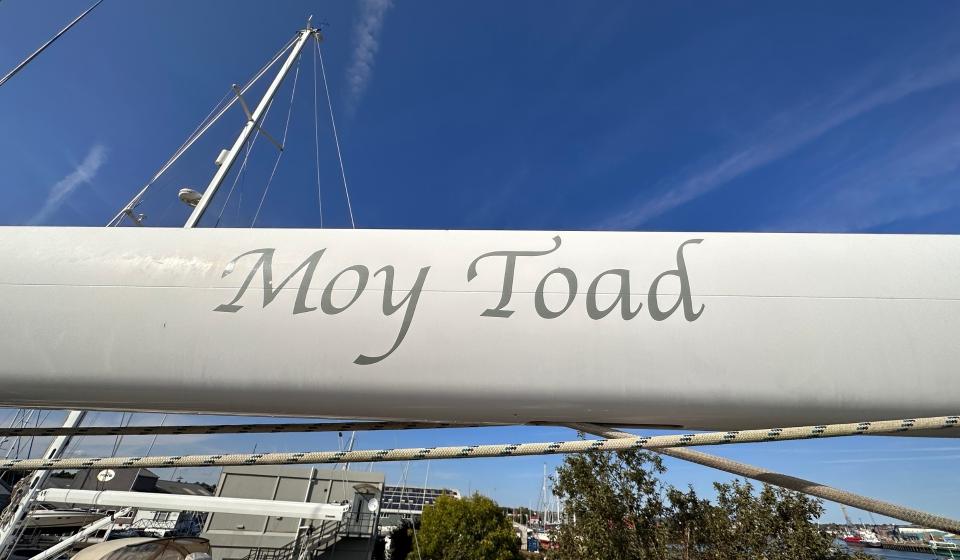 Oyster 655 Weatherly v2