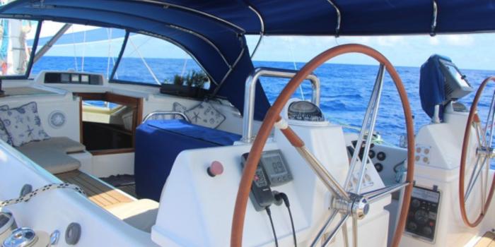 Oyster 66 Cockpit v2