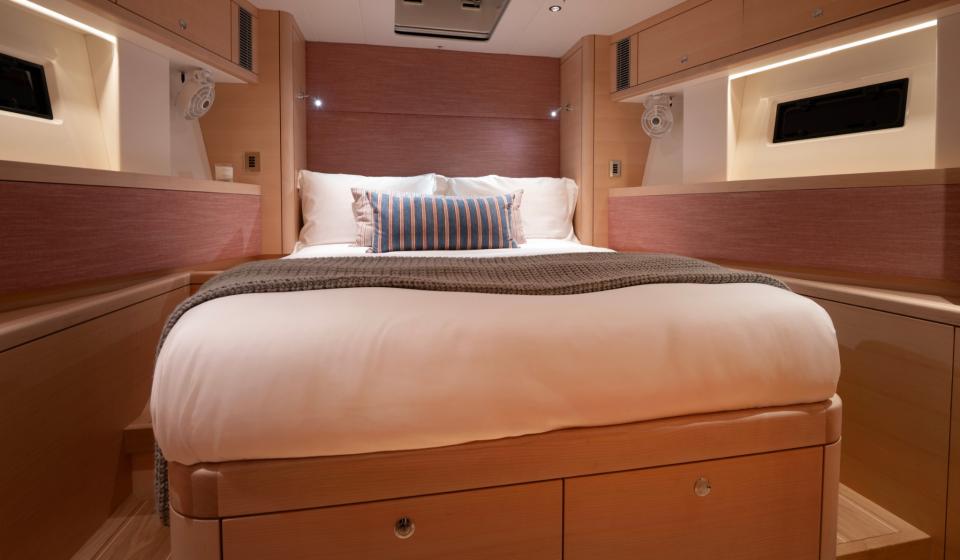 Oyster 675 Blynken now available through Oyster Brokerage Interior 2