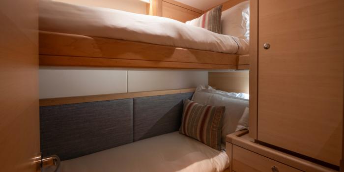 Oyster 675 Blynken now available through Oyster Brokerage Interior 3