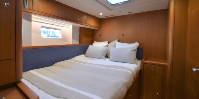 Oyster 675 Fwd Stbd Cabin