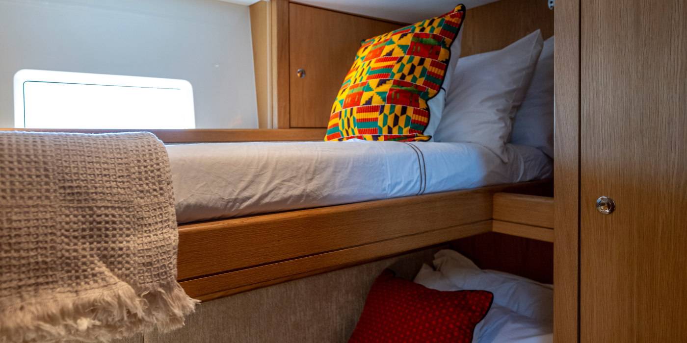 Oyster 675 Ri Ra Guest Accommodation