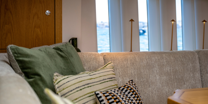 Oyster 675 Ri Ra Saloon Seascape Windows