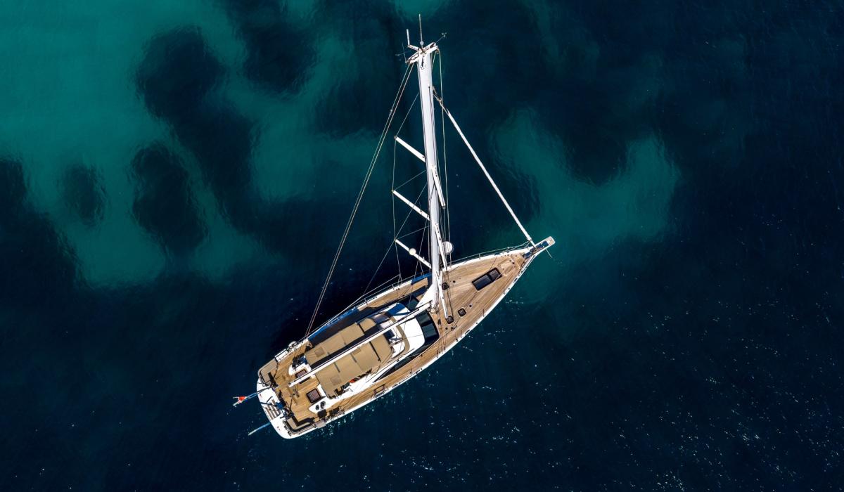 Oyster 675 Ri Ra long term review sub 70 foot sailing yacht 5