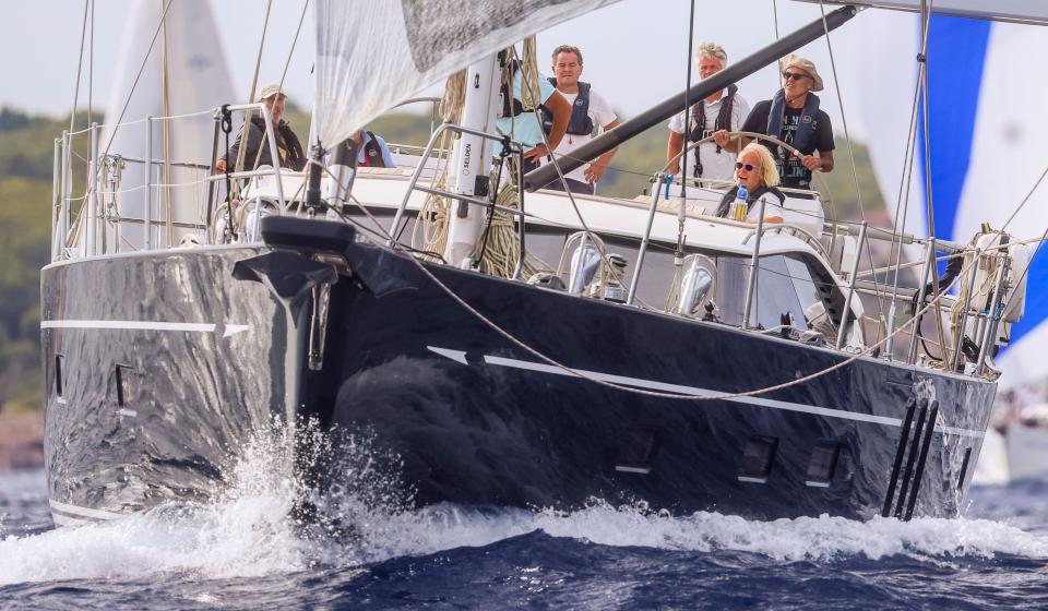 Oyster 675 Sailing 1