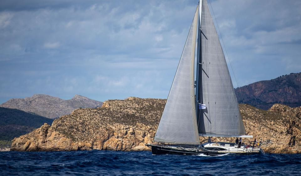 Oyster 675 Sailing 6