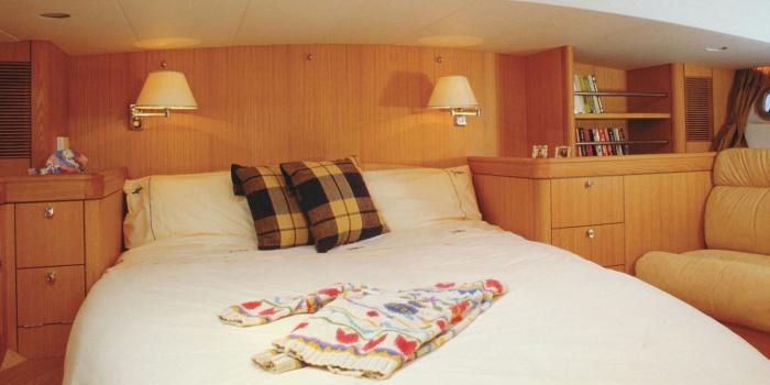 Oyster 70 Master Cabin 2