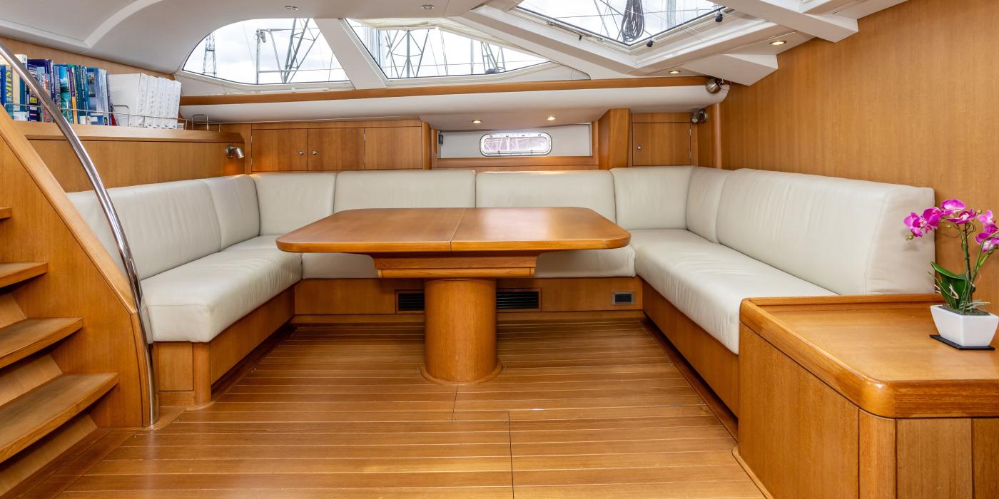 Oyster 72 Gallery Interior 5