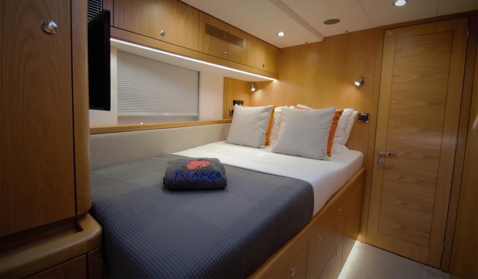 Oyster 745 Forward Starboard Double