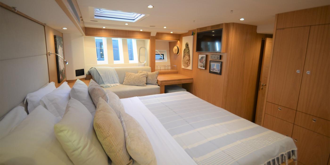 Oyster 745 Master Cabin