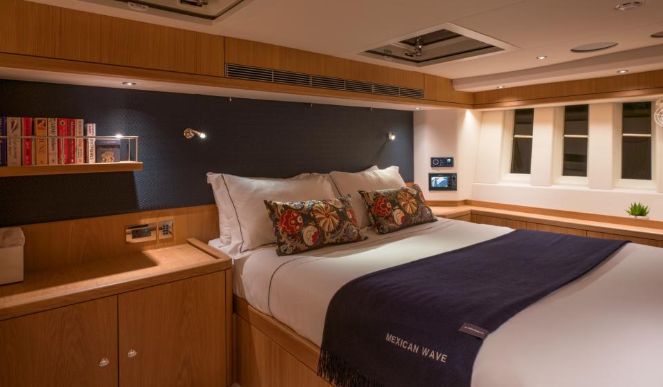 Oyster 745 Mexican Wave Gallery below deck On show in Bergen Norway 3