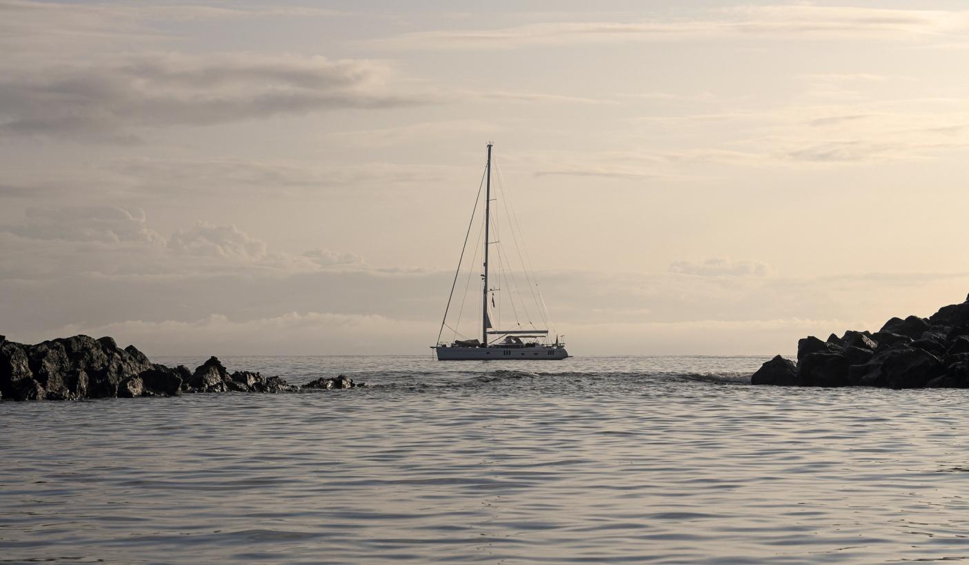 Oyster 745 Mexican Wave at anchor in Galapagos Islands