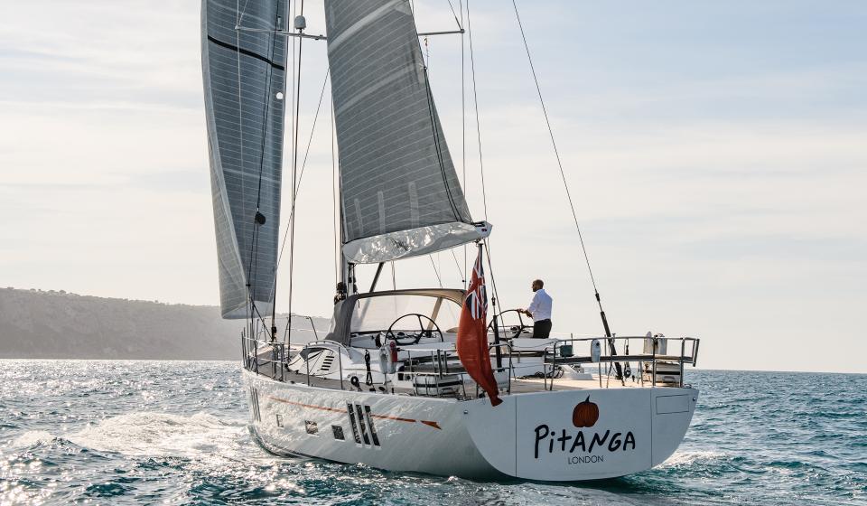 Oyster 745 Sailing Stern 