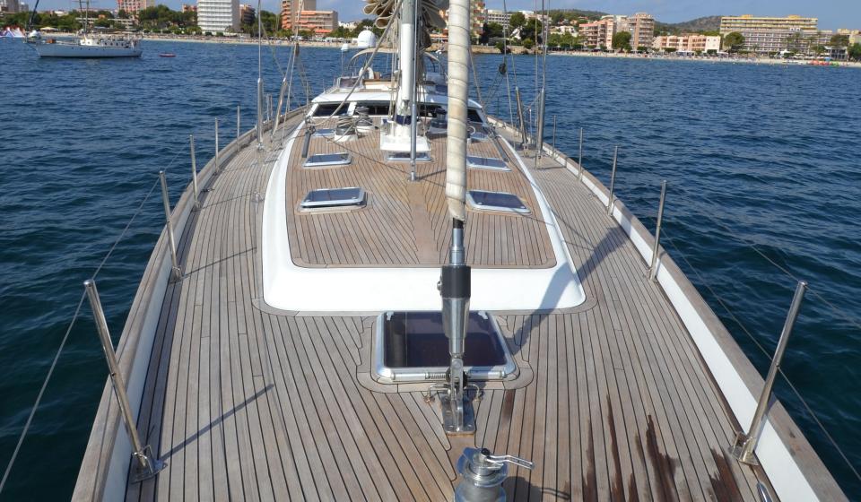Oyster 80 Foredeck