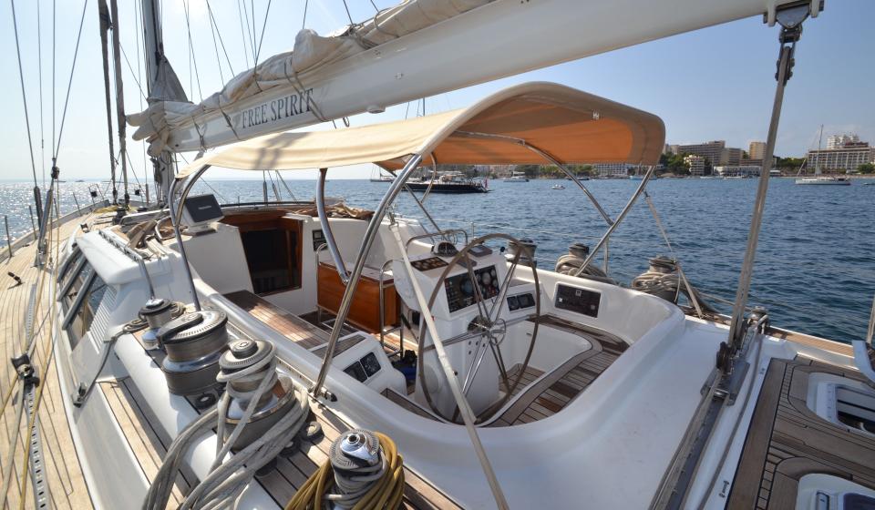 Oyster 80 Helm and cockpit