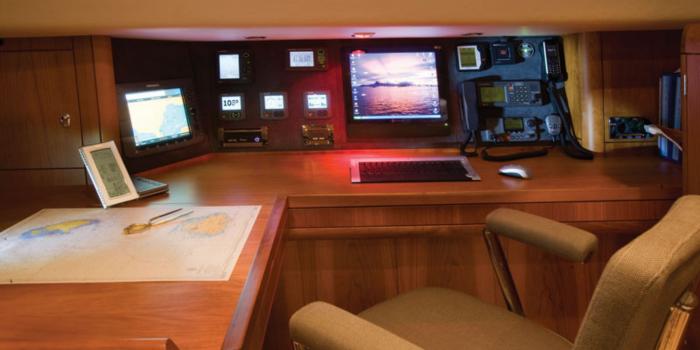 Oyster 82 Chart Table