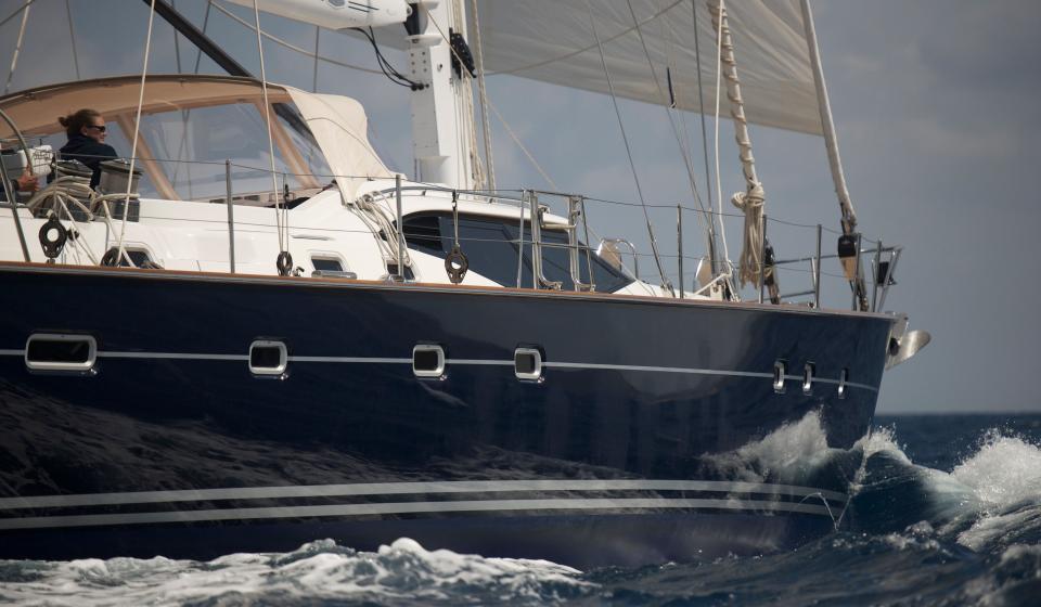Oyster 82 Sailing Starboard Hull