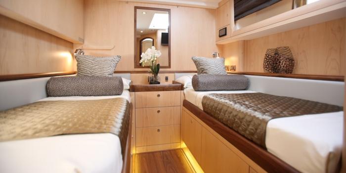 Oyster 82 Twin Cabin
