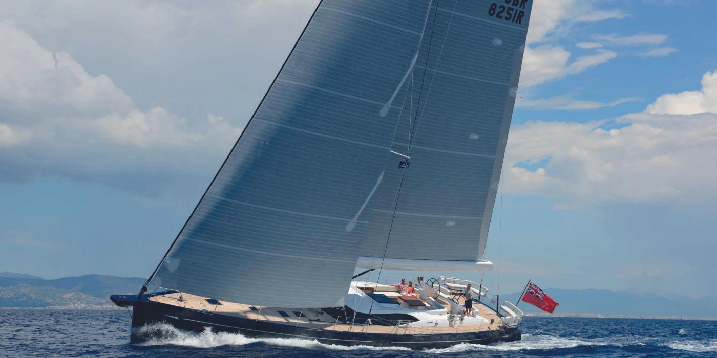 Oyster 825 Sailing v2