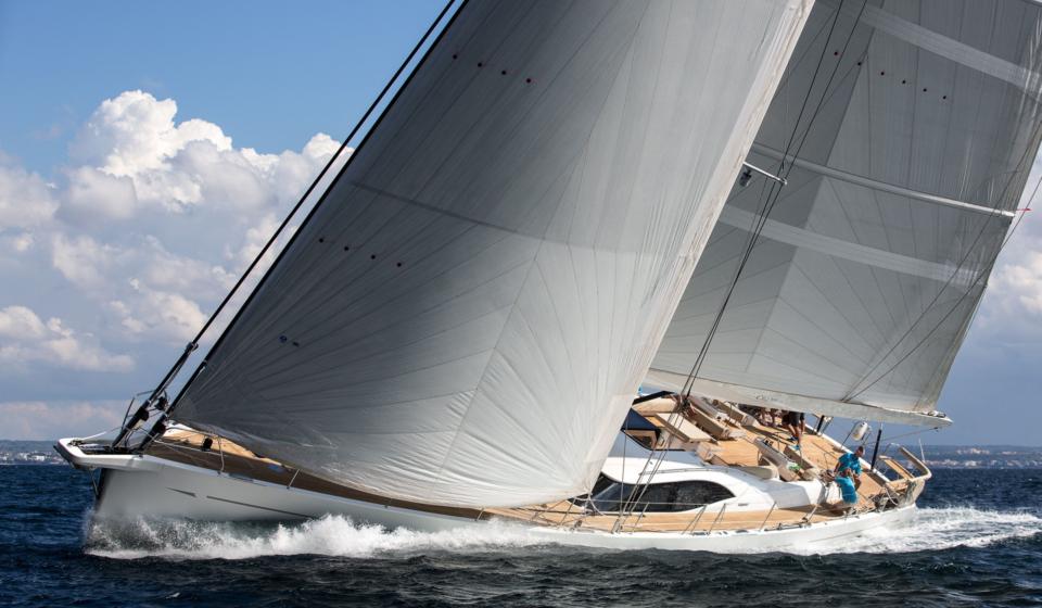 Oyster 885 Gallery 4 v4