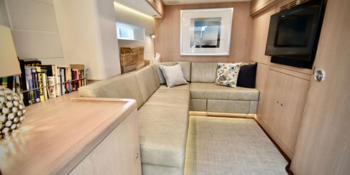 Oyster 885 Gallery 8 v4