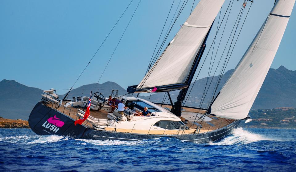 Oyster 885 Lush 90 foot ocean sailboat photo gallery 2