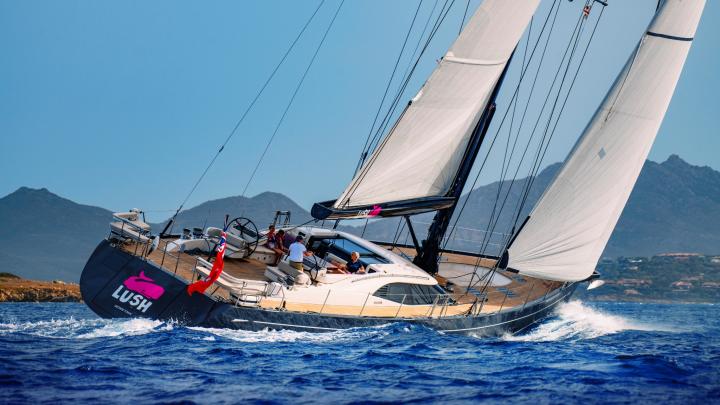 Oyster 885 Lush 90 foot ocean sailboat photo gallery 2