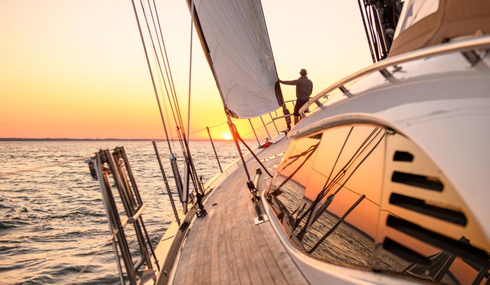 Oyster 885 Lush 90 foot ocean sailboat photo gallery 7