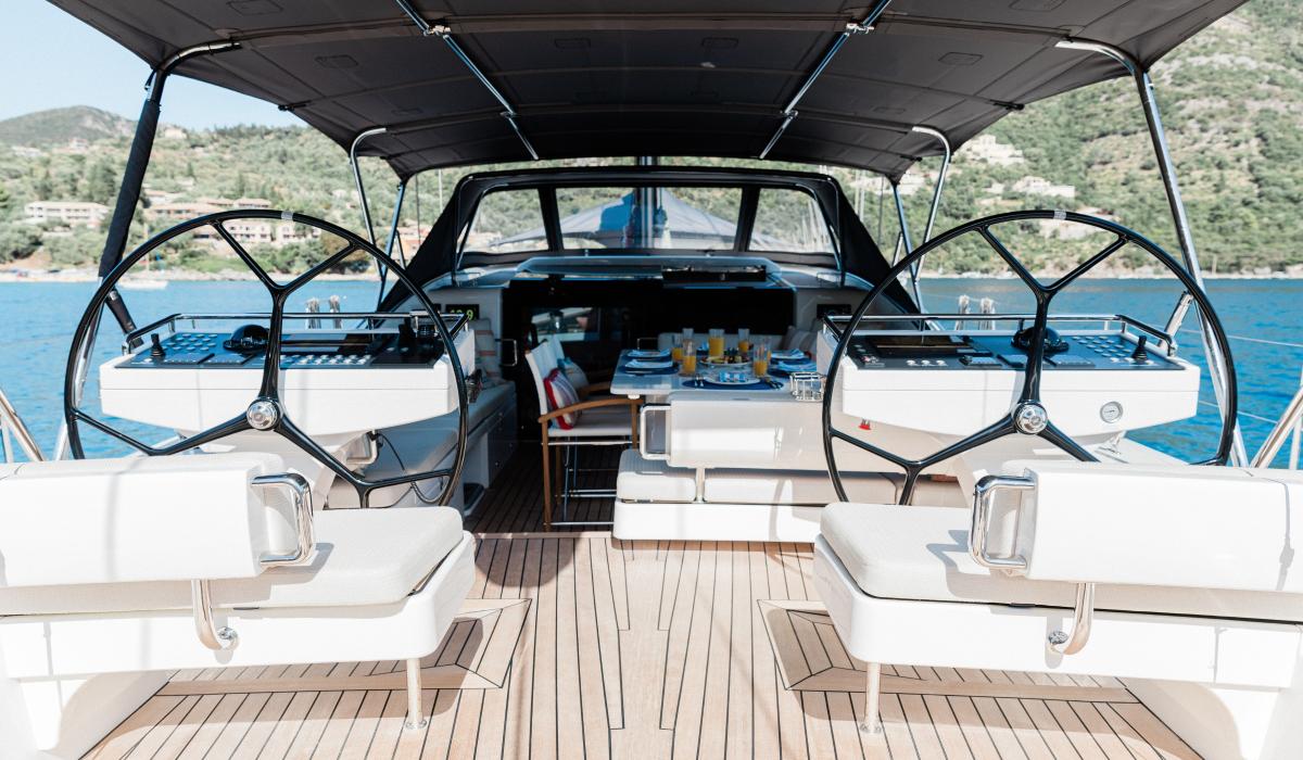 Oyster 885 Sunyo Gallery 12