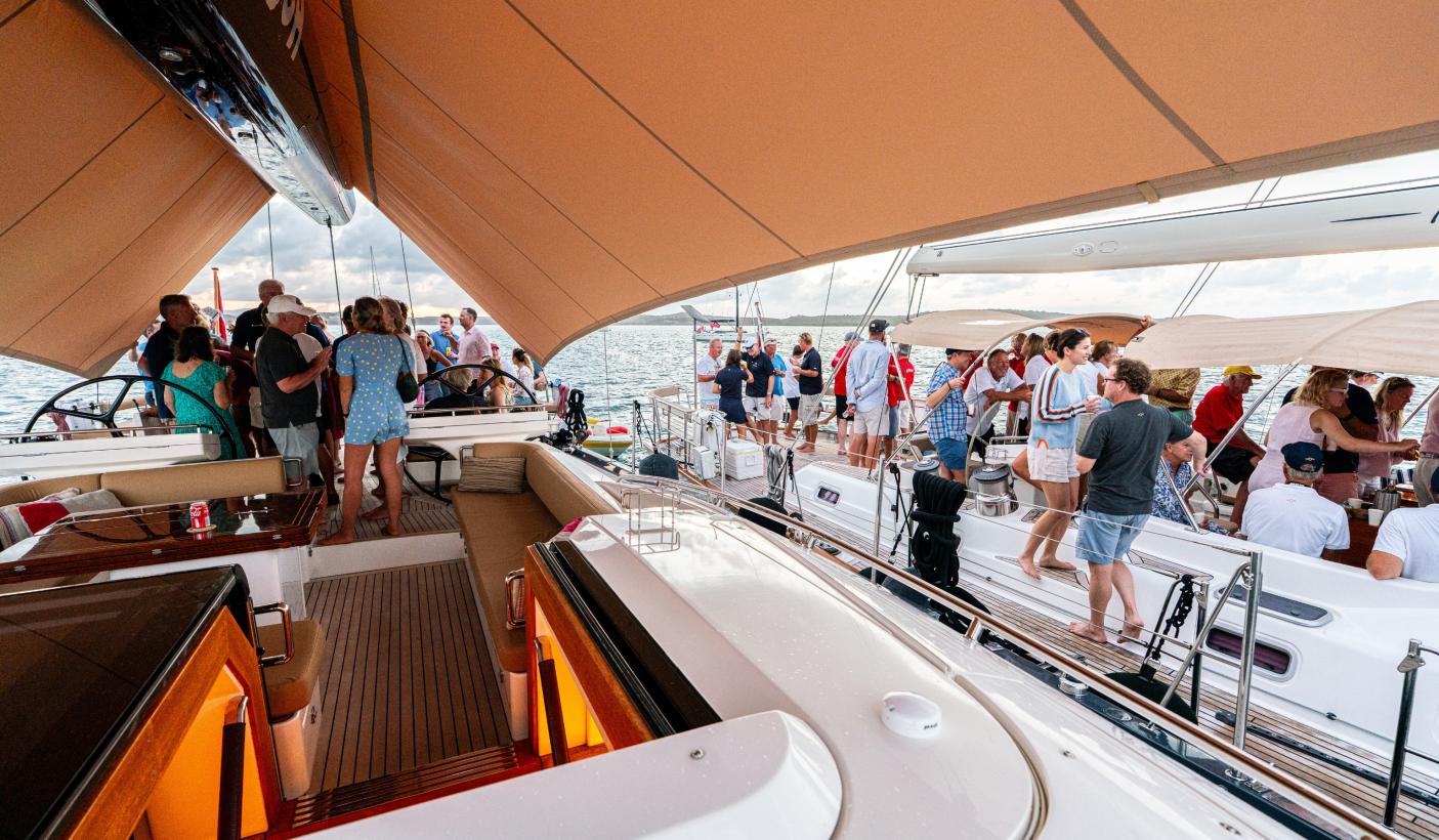 Oyster Antigua Regatta 2025 Midnight Lush