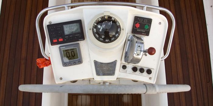 Oyster HP49 Pilothouse Cockpit 2
