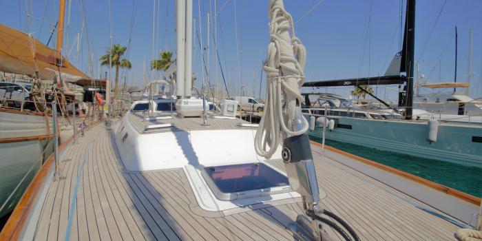 Oyster HP68 Foredeck 2 v2