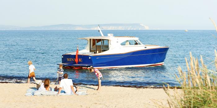 Oyster LD43 Anchored 5