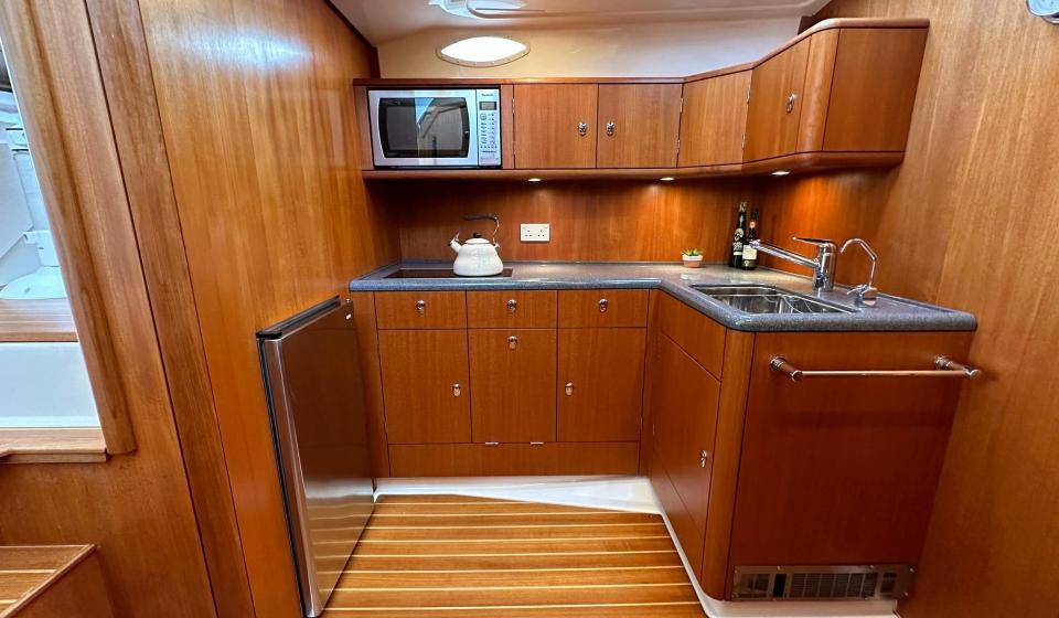 Oyster LD43 MoondanceOfCrinan INT 4