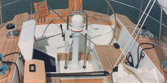 Oyster SJ41 Helm and aft deck