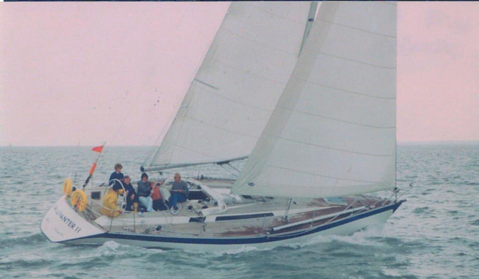 Oyster SJ41 Sailing 2