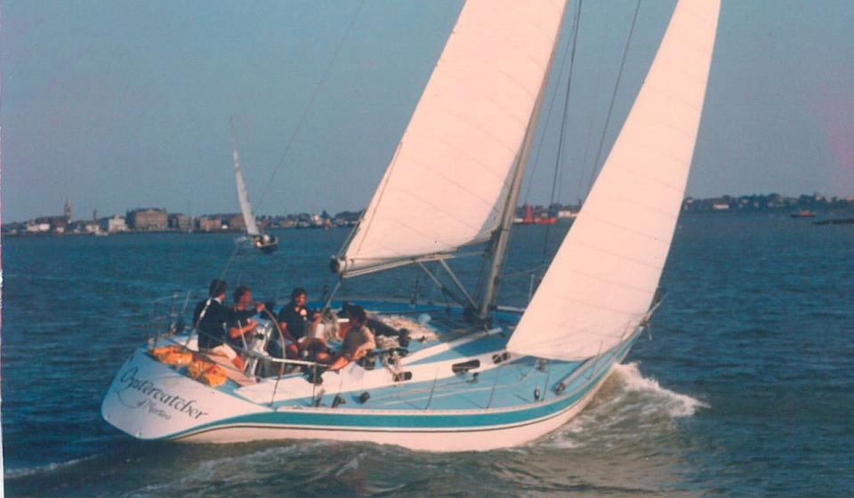 Oyster SJ43 Sailing 3