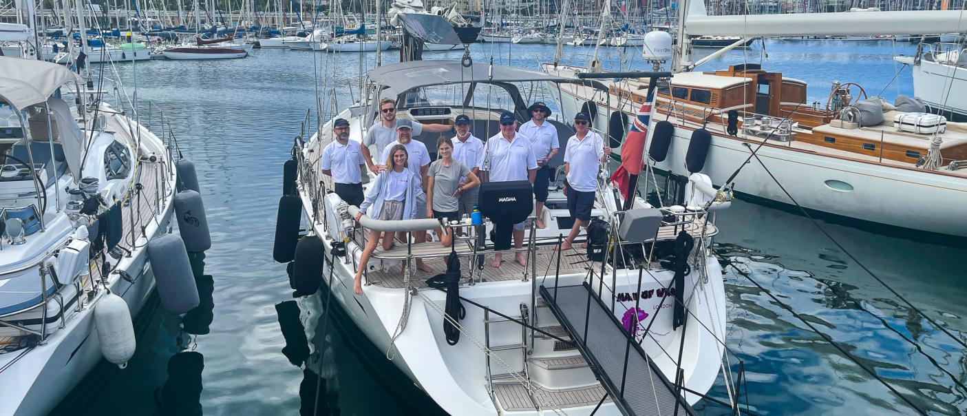 Oyster Technical Support Team on Man of War 1 1 2