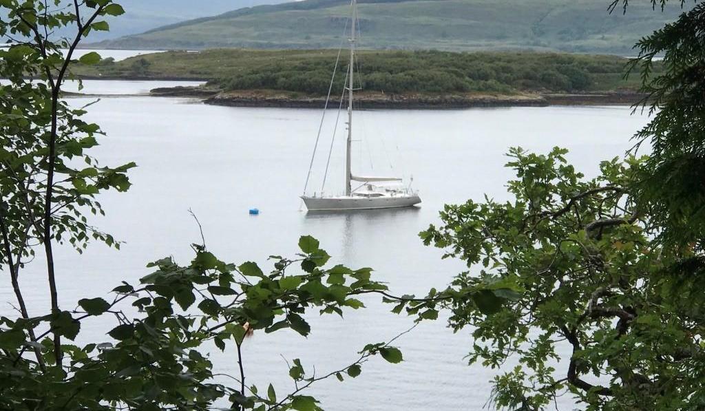 Oyster Yachts News Sailing Luskentyre Home Sailing Voyage Story Anchored