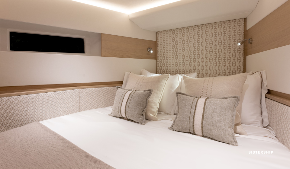 Oyster Yachts Oyster 495 Interior Cool Oak Forward Cabin