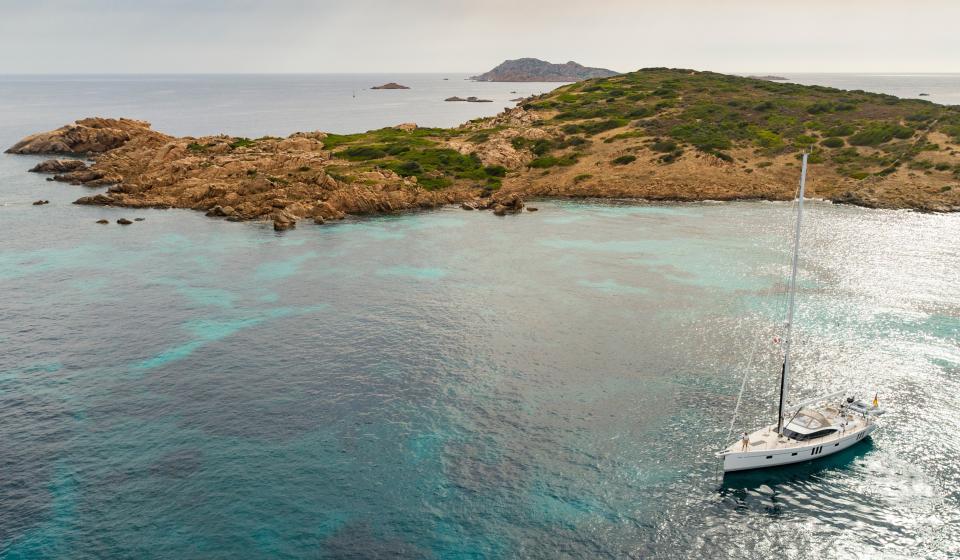 Oyster Yachts Women at the helm 6