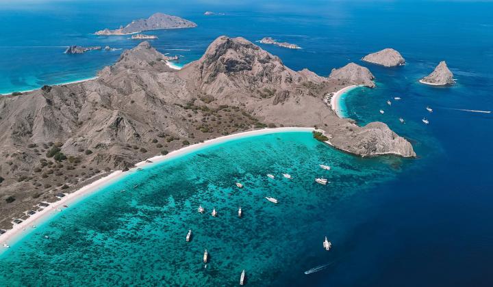 Padar Island Indonesia Oyster World Rally 4