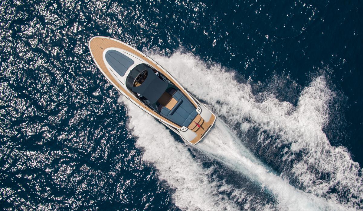 Shamanna YachtShot L008