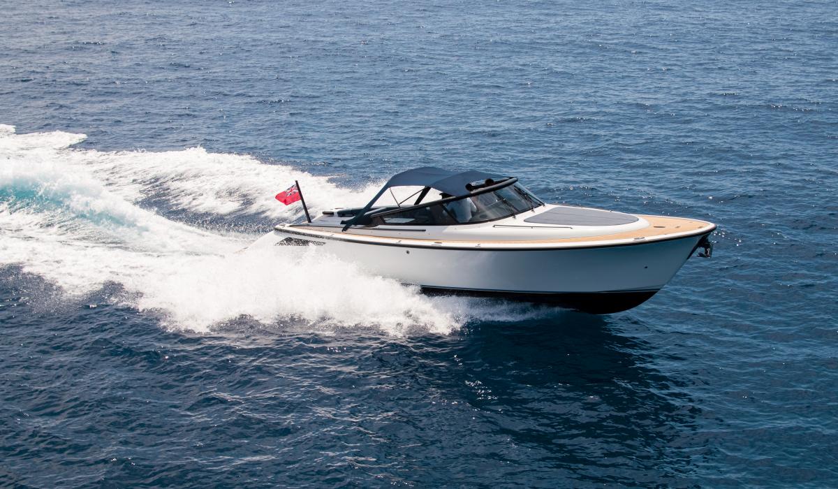 Shamanna YachtShot L017