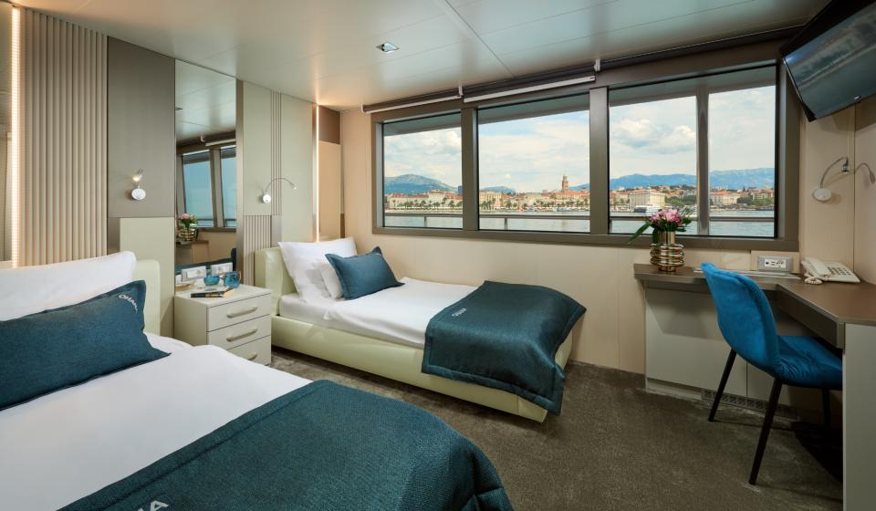 Yacht Ohana Cabins 2