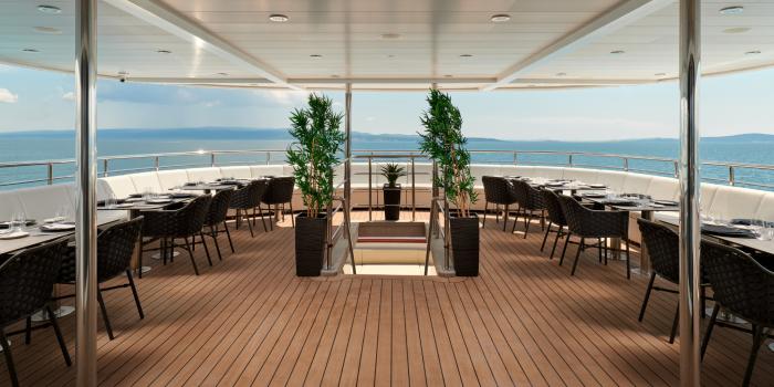 Yacht Ohana On deck 3