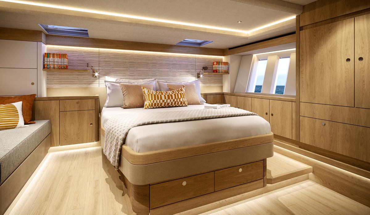 oak master cabin sailing yacht