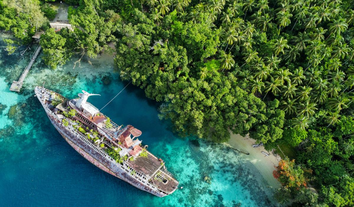 old boat papua new guinea